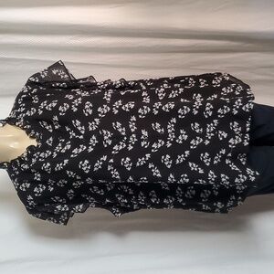 NWT Calvin Klein Black White flowered button down blouse Size 3XL